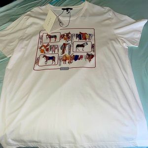 Gucci Tshirt Rare used few times with tags original and bag
